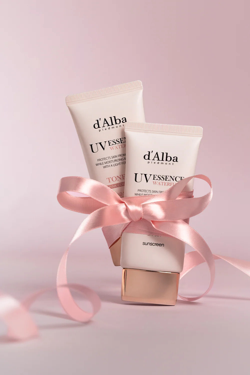 Kem chống nắng d'Alba White Truffle Waterfull Tone-Up SPF 50+
