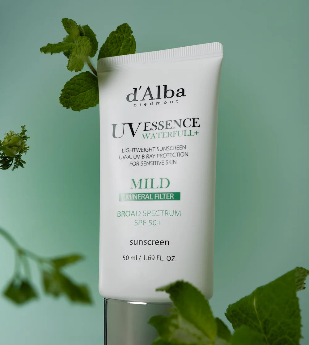 Kem chống nắng dịu nhẹ d'Alba White Truffle Waterfull SPF 50+